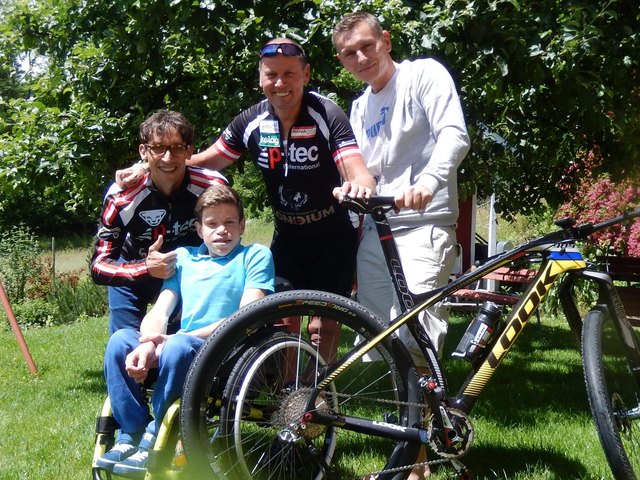 v.l. Michael Kurz, Simon Guggenberger, Wolfgang Dabernig und Organisator Ingo Ortner | Foto: Radlwolf