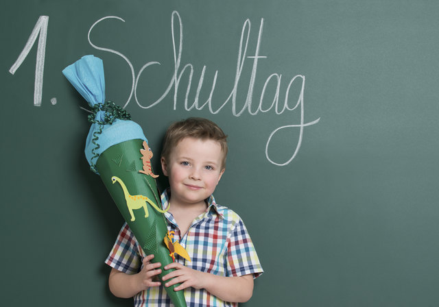 Der erste Schultag: Während bei den Kindern die Neugier überwiegt, fürchten viele Eltern diesen Lebensabschnitt | Foto: mev.de