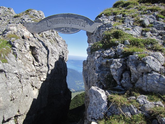 Der Weg über die Himmelspforte ist sehr steil, aber der Blick hinunter ist beeindruckend.