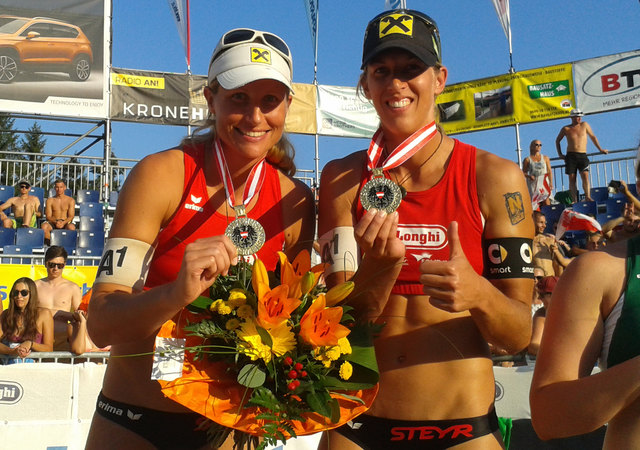 Barbara Hansel und Stefanie Schwaiger holen Gold | Foto: Schierl