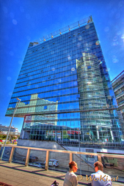 Eine kleine Impression aus der Donaucity in Wien mit Spiegelung...