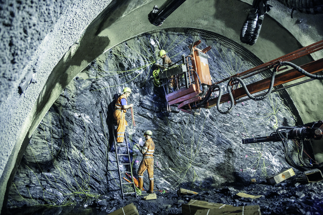 Der Aufsichtsrat der Brenner Basistunnel Gesellschaft (BBT SE) hat den Bauabschnitt (das Baulos) Pfons-Brenner freigegeben. | Foto: BBT