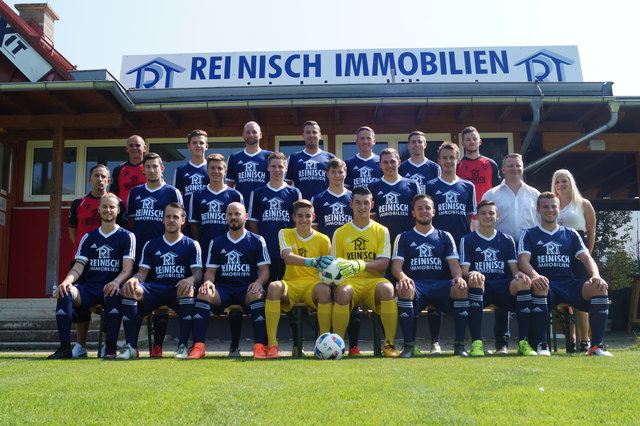 Saisonstart mit neuen Dressen