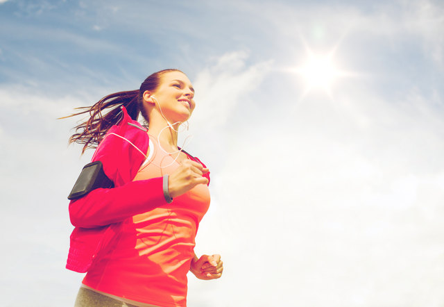 Laufanfänger sollten nichts überstürzen, sonst droht eine Überlastung der Gelenke und des Herz-Kreislauf-Systems. | Foto: Syda Productions - Fotolia.com