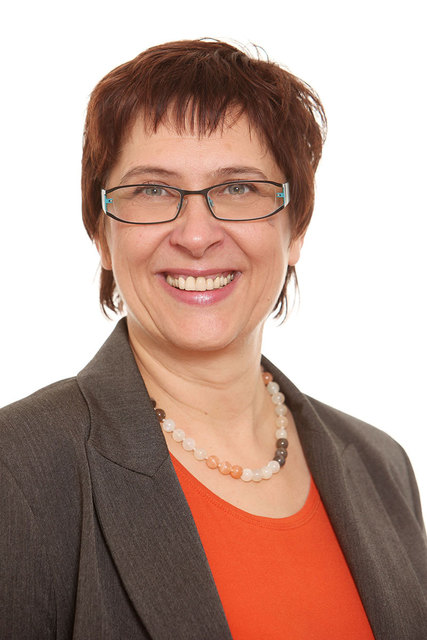 Monika Ratzenböck, Public Relations Beraterin freut sich über den gelungenen Weg in die Selbstständigkeit. | Foto: Bildrecht Foto Strobl Linz