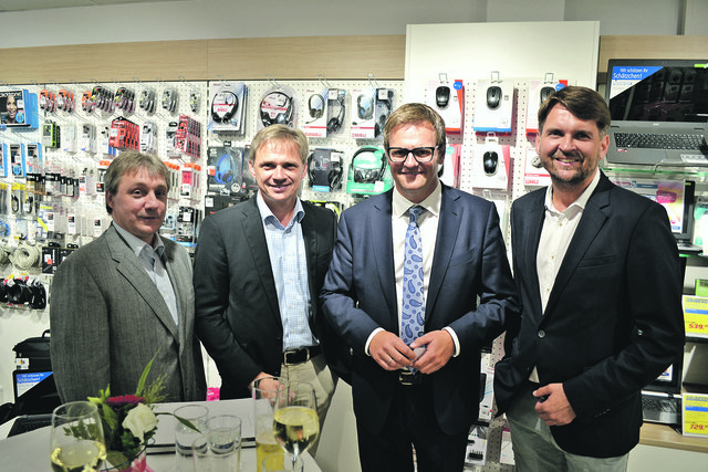 GR Karl Schönberger, Wels Marketing Chef Peter Jungreithmair, GF Robert Hartlauer und StR. Peter Lehner. | Foto: Wels Marketing & Touristik GmbH