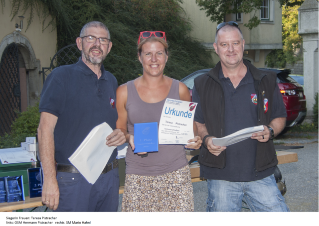 Teresa Pistrachter mit Hermann Pistracher und Mario Hahnl. | Foto: privat