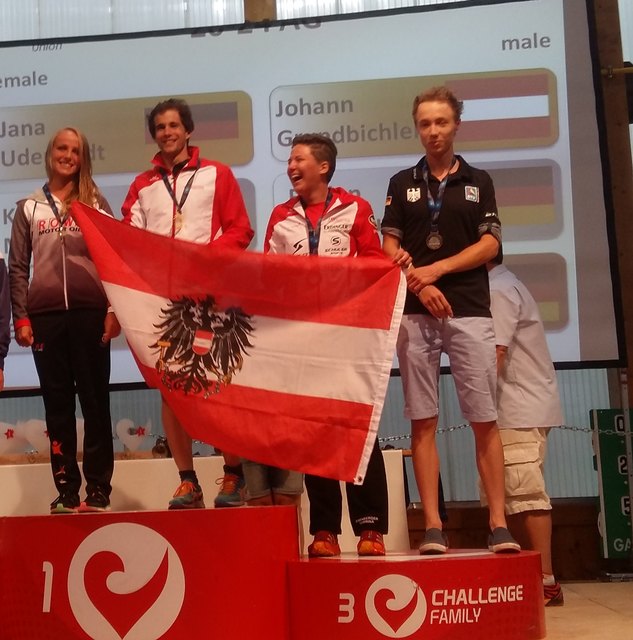 Hans Grundbichler (2.v.l.) krönte sich mit dem EM Titel in Tirol.