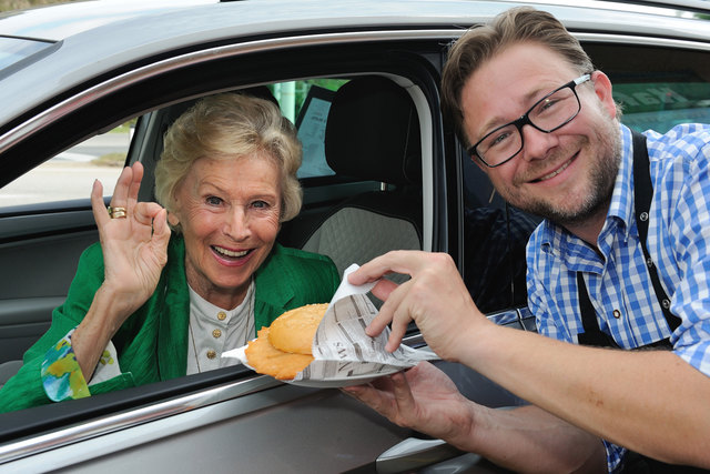 Waltraut Haas - Schnitzel Drive in | Foto: Gregor Semrad