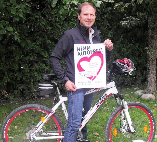 Der Obmann des Umwelt-, Energie- und Naturschutzausschusses GR Manuel Norbert Praxmarer lädt am 22. September zum Autofreien Tag ein.