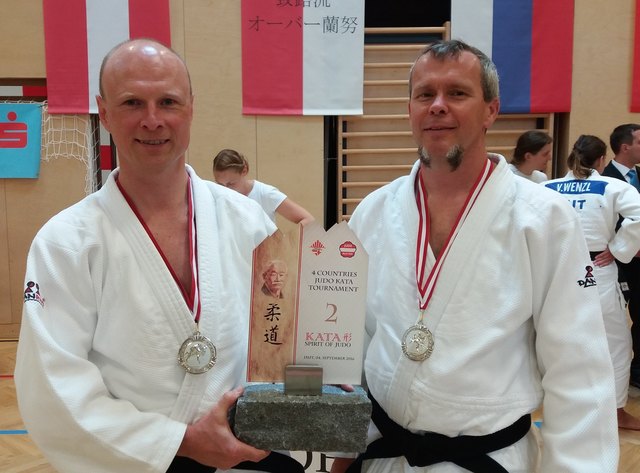 Silber für Franz und Robert, 2. Platz Pokal für die Länderwertung