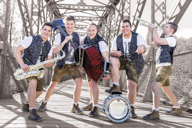 Die jungen Südsteirer sorgen mit eigenen Songs und Covermusik für gute Stimmung. | Foto: Die jungen Südsteirer