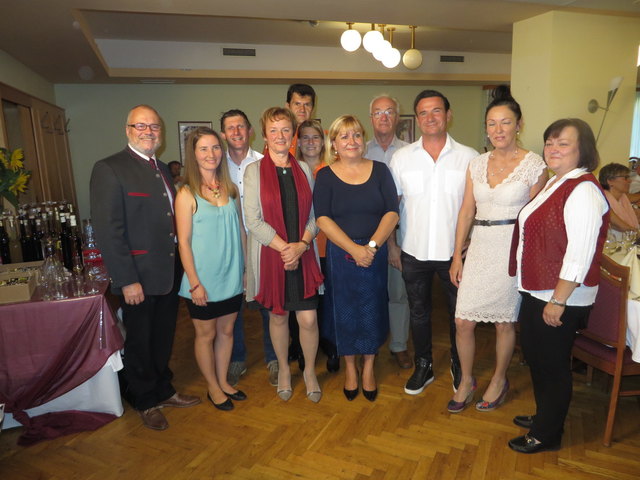 Franz Hoanzl (l), Gerald Zotter (2. v. l.), Helene Nikles, Freismuth, Heinz Zinner, Hermann Flieder