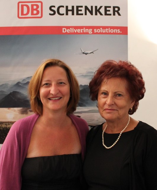 Gewinner des BB-Gewinnspiels: Daniela Buchmayer (l.) und Margret Fuchs aus Absam