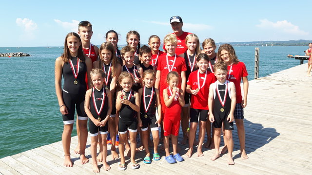 Tolle Teamleistung der SKITRI Zirl AthletInnen rund um Trainer Wolfgang Egger