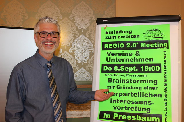 Manfred Holzer ist zu Beginn des Meetings guter Dinge