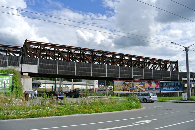 Die beiden bestehenden Stahltragwerke werden durch zwei getrennte Brückenbauwerke ersetzt. | Foto: ÖBB