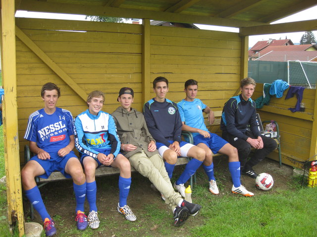 FC Hermagor setzt weiterhin auf seinen Nachwuchs. Rudolf Dimnig (ganz links) schaffte bereits den Sprung zu Unterligist Nöstsch. | Foto: P. Tiefling/KK