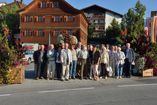 Die Ernsthofner Reisegruppe in Lingenau, einen wunderschönen Ort im vorderen Bregenzerwald.