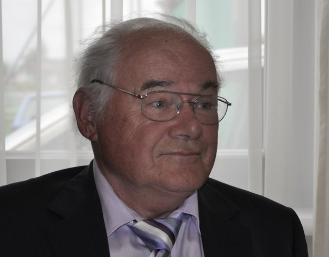 Adi Wulz (nicht schreibender Dichter) im Gespräch über das Dichten, das Leben und andere Nebensächlichkeiten