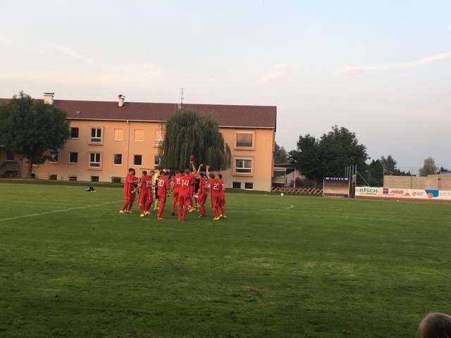 Der USV Mooskirchen jubelte in Groß St. Florian über den 3:0-Sieg. | Foto: USV Mooskirchen