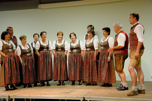 Der EHJ-Chor Straß lud zum „Platzlsingen“. | Foto: Anton Barbic