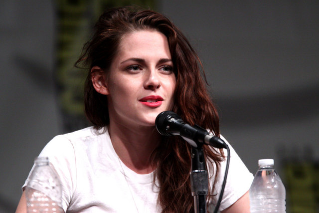 Was wird Kristen Stewart an ihrer Hochzeit tragen?