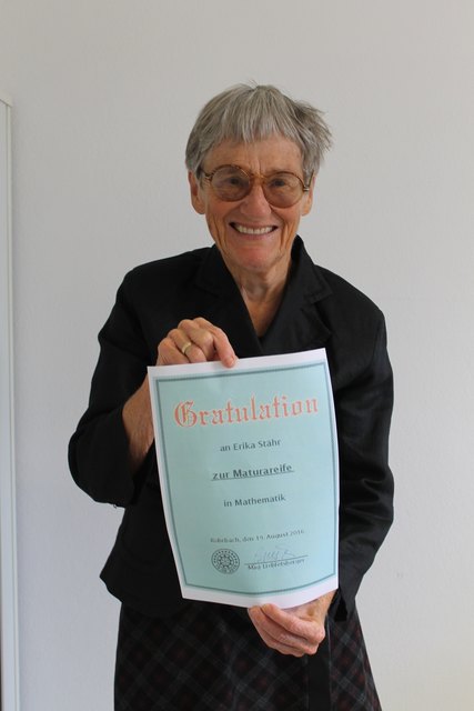 Erika Stähr hat mit 77 Jahren erneut die Mathematik-Matura gemacht.