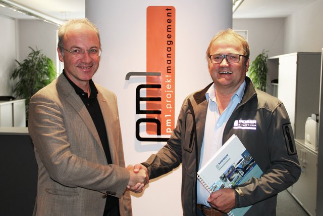 pm1-Chef Arnold Schmitzer (li.) und Franz Moser verstärken ihre Kooperation im Bereich Bau- und Energiemanagement