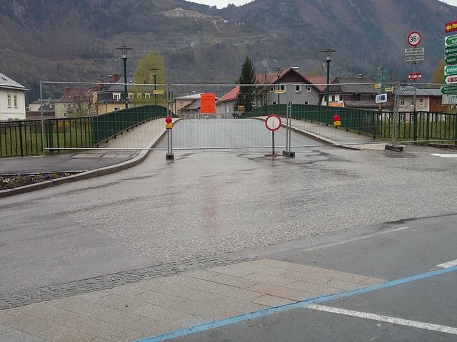 Ebensee bekommt bei der Sanierung der Traunbrücke und anderer Brücken Unterstützung vom Land OÖ – geplant ist ein Zuschuss von 75 Prozent aus zwei Ressorts.