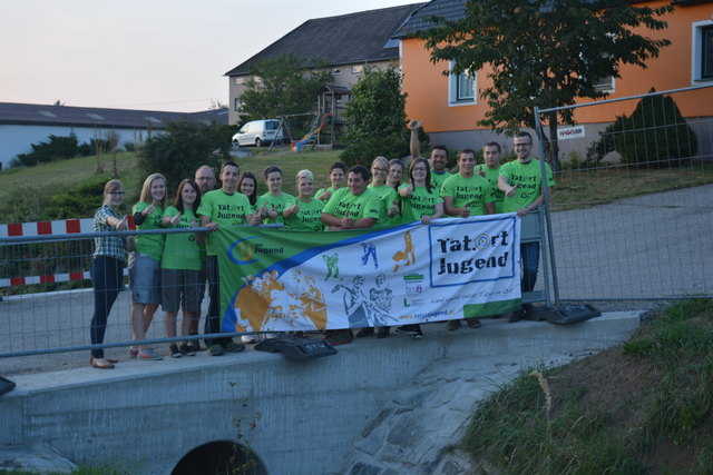 Bettina Pabisch, Leiterin Anja Gastinger, Yvi Mödlagl, Max Bichl, Klaus, Tesnohlidek, Lydia Wegsada, Lisa Schönbauer, Julia Wais, Vera Schönbauer, Dominik Böhm, Lisa Eggenberger, Karina Wagner, Andrea Fuchs, Michael Strohmeyer, Thomas und Andreas Böhm und Obmann Harald Fuchs.