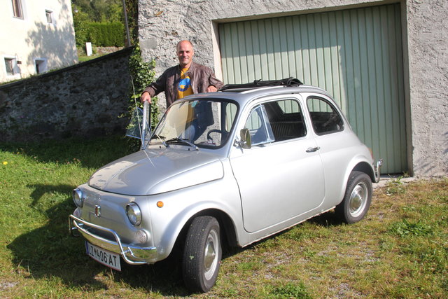 Seit dem heurigen Frühjahr ist Robert Urbantschnig stolzer Besitzer dieses originalen Fiat 500L, Baujahr 1972.