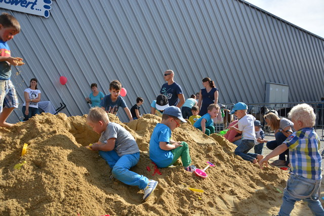 Zahlreiche kleine und große Gäste besuchten das Familienfest im Vorjahr.