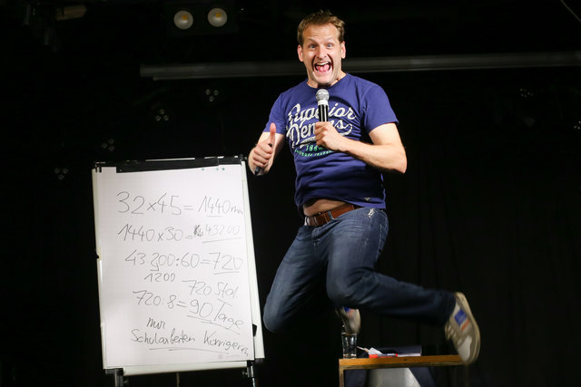 Bei den Proben im "Aera": Kabarettist Andreas Ferner