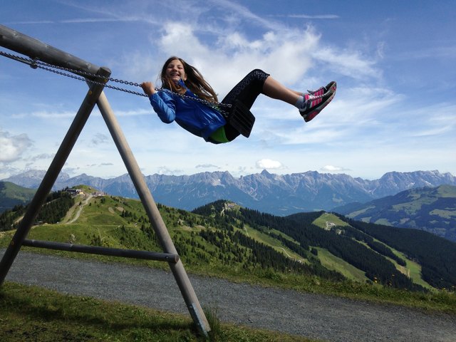 Hoch über den Bergen auf der Schmitten