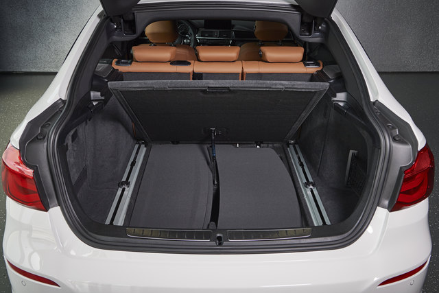 BMW 340i Gran Turismo, Modell Sport Line