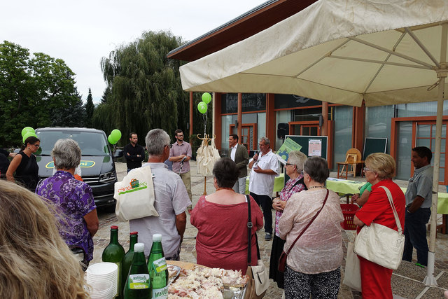 Präsentation der Mobilitätsangebote: Bürgermeister Harald Mulle, Martin Zottler (verkehrplus), Robert Steinberger (Energie Steiermark), Markus Gogg (GU-Taxi) und Andreas Braunendal (Moderation).