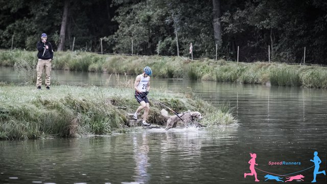 rein ins Wasser © Die Wiener Lichtbildmanufaktur