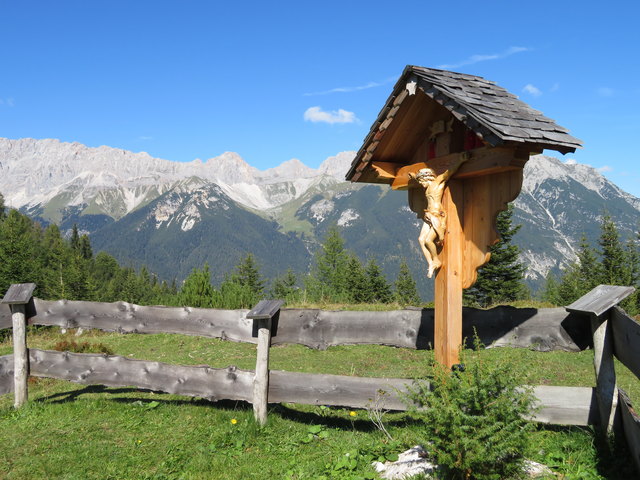 ... von der Rauthhütte hinüber zum Wettersteingebirge