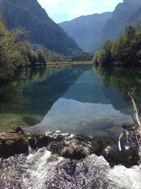 So a spiegelglatte Wasserfläche!!! Und glasklar no dazua!