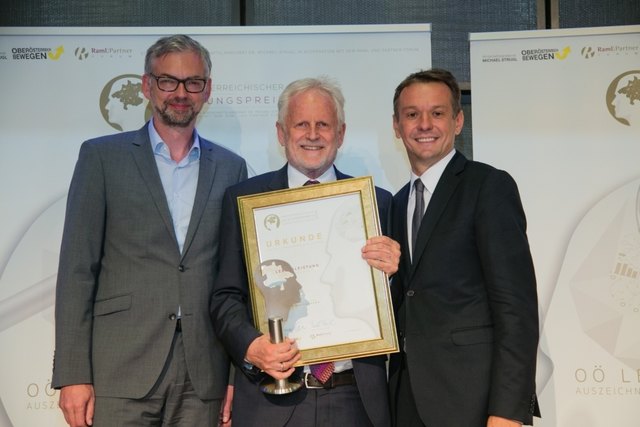 Landesrat Strugl (l.) mit Initiator Raml (r.) und Bruno Buchberger. | Foto: City-Foto/Pelzl