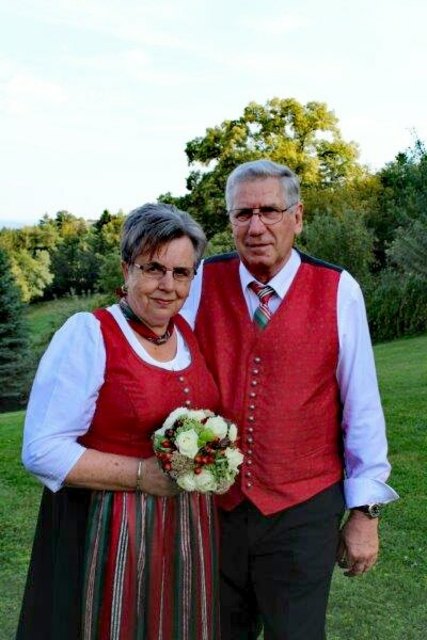 Johann und Johanna Berghofer feierten ihr goldenes Hochzeitsjubiläum in Pöllau. | Foto: Berghofer