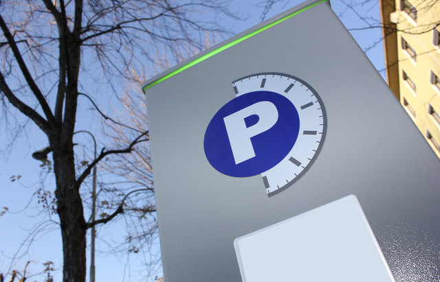 Symbolbild: Der Täter brach die Tresortüre eines Parkscheinautomaten auf.