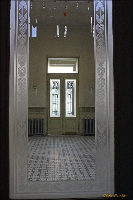 Durchblick in die Eingangshalle