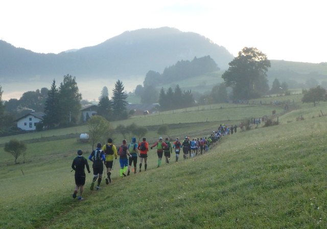 Durch den Morgennebel nach Pfennigbach