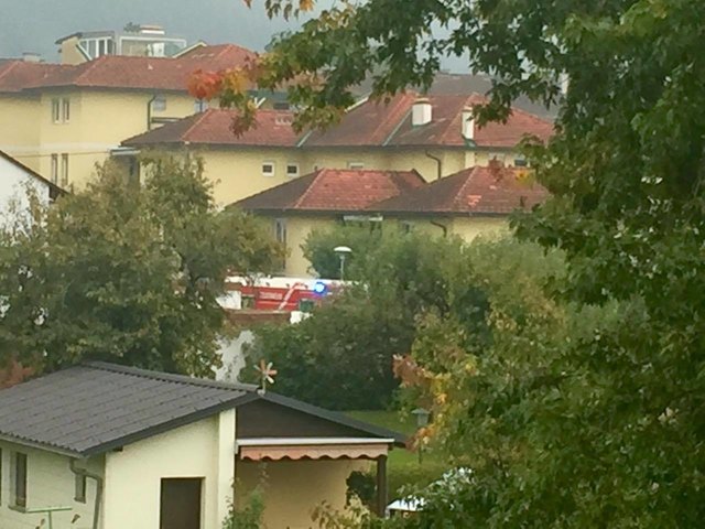 38 Kameraden der Feuerwehren Wolfsberg und St. Johann rückten zum Brand des Wohnhauses (nicht im Bild) aus | Foto: Foto: Mörth
