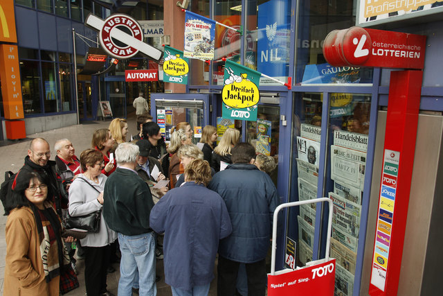 Vergangene Woche wurden die Annahmestellen beim Vierfach-Jackpot wieder gestürmt. Ein Steirer holte sich die 6,3 Millionen Euro. | Foto: lotterien.at
