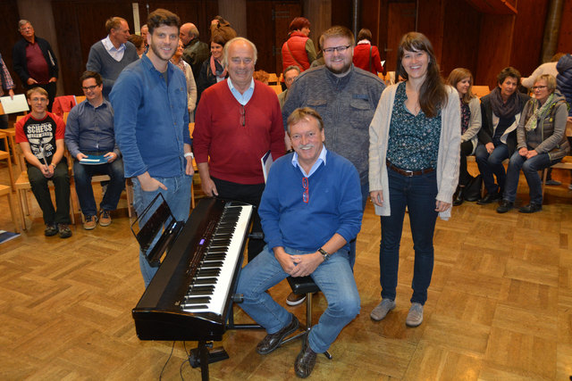 Florian Pirolt, Hans Kräuter, Lukas Joham, Anna Mokoru; vorne Franz Hrastnig