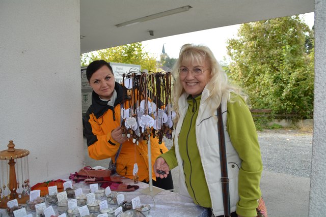 Margit und Stefanie Brandstetter sind echte "Kräuterhexen".