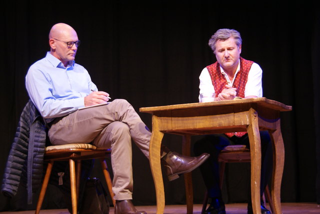 Die HeimatBühne See spielte "Die Alpenabzocker". Im Bild Markus Noppeney (li.) und Raimund Pircher.